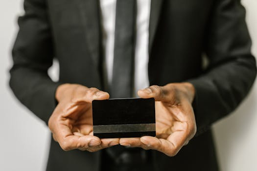 Navigating the Murky Waters: How Credit Ratings Steer the Ship of Structured Finance